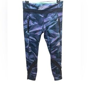 NWOT LULULEMON BLUE PURPLE BLACK CROPPED LEGGINGS MESG DETAILING SIZE 6